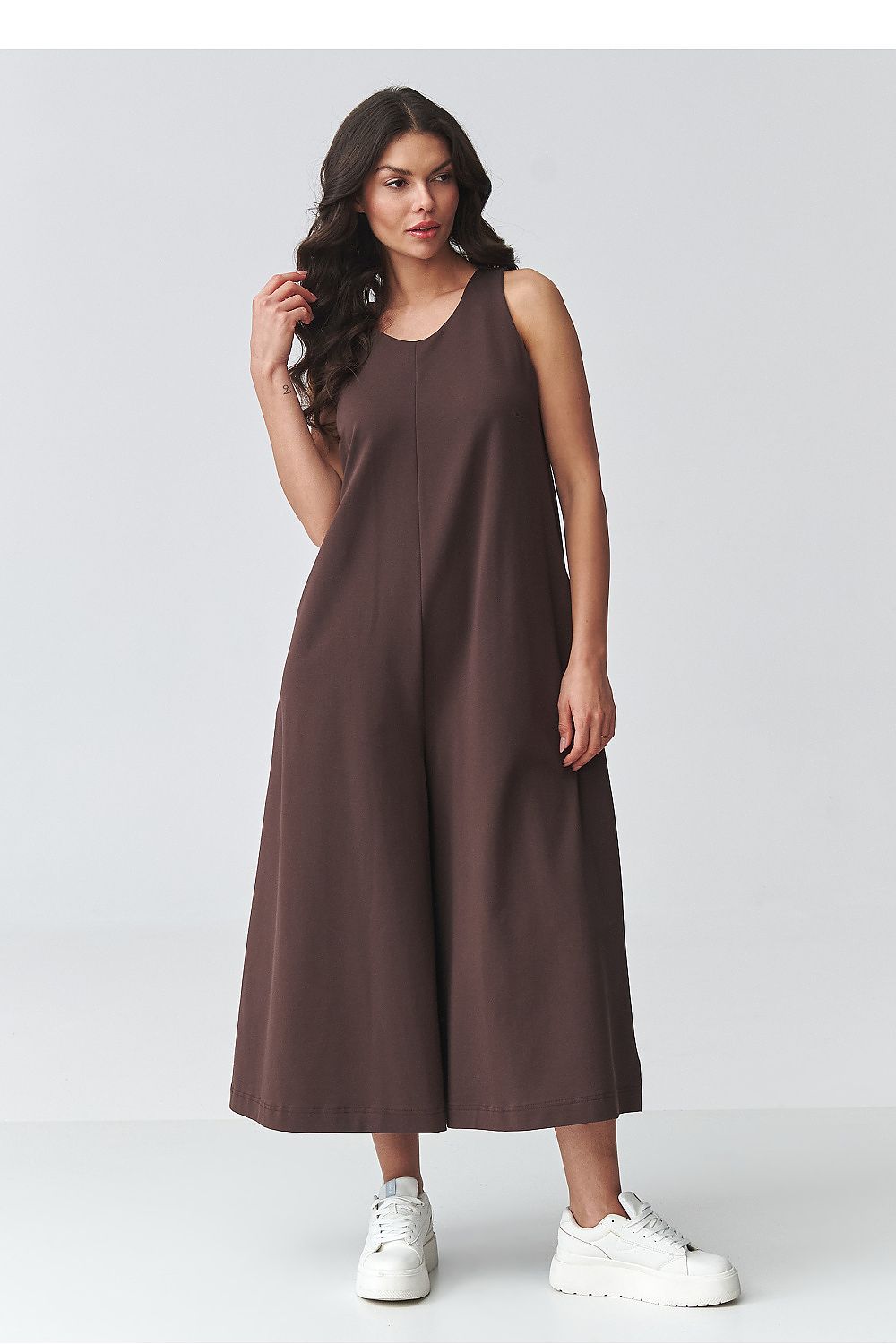 Combinaison oversize marron femme coton style minimaliste chic – La Flâneuse
