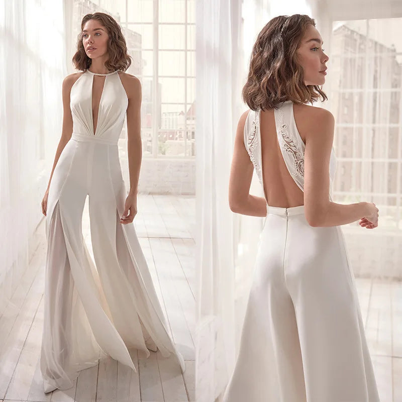 Combinaison blanche chic tenue de cérémonie lumineuse idéale pour un mariage civil ou un cocktail estival.
