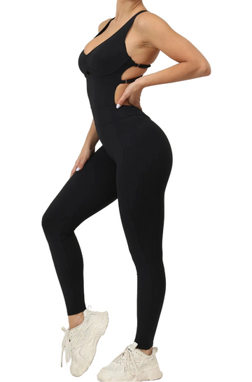 combinaison moulante noir pour femme La Concorde noir, grande vue de profil soulignant l'échancrure latérale et les lanières horizontales du dos.