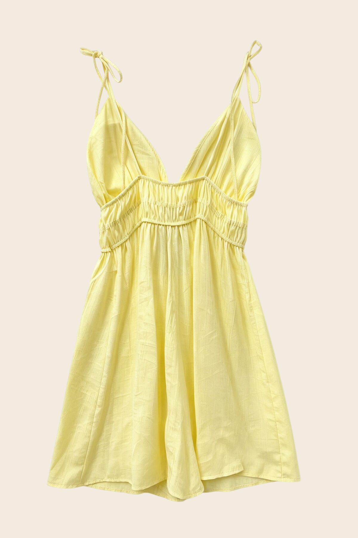 Combinaison courte jaune maison de la combi en coton avec bretelles fines et taille élastique style bohème